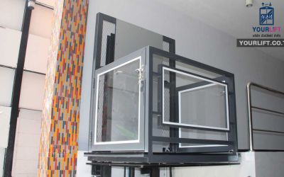 ผลงานการติดตั้งลิฟท์บ้านแบบครึ่งท่อน ที่ โรงแรมบลูสกาย (พัทยาเหนือ)