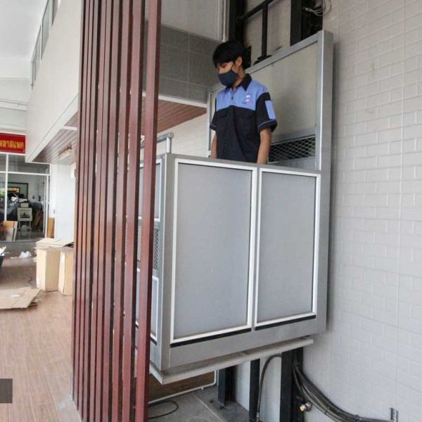 ติดตั้งลิฟท์แบบครึ่งท่อน 2 ชั้น ที่ นนทบุรี (บางใหญ่)