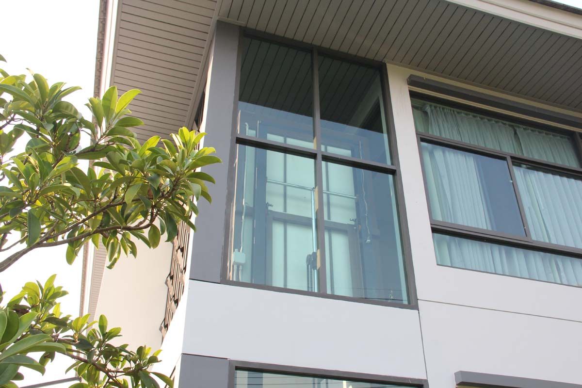 ผลงานการติดตั้งลิฟท์บ้าน แบบมาตรฐาน ที่ กรุงเทพ