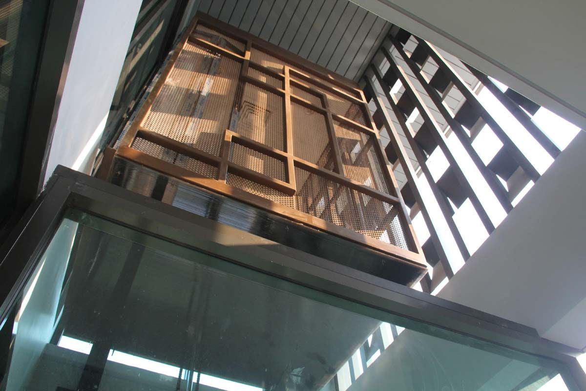 ผลงานการติดตั้งลิฟท์บ้าน แบบมาตรฐาน ที่ กรุงเทพ