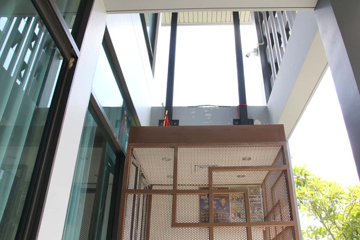 ผลงานการติดตั้งลิฟท์บ้าน แบบมาตรฐาน ที่ กรุงเทพ